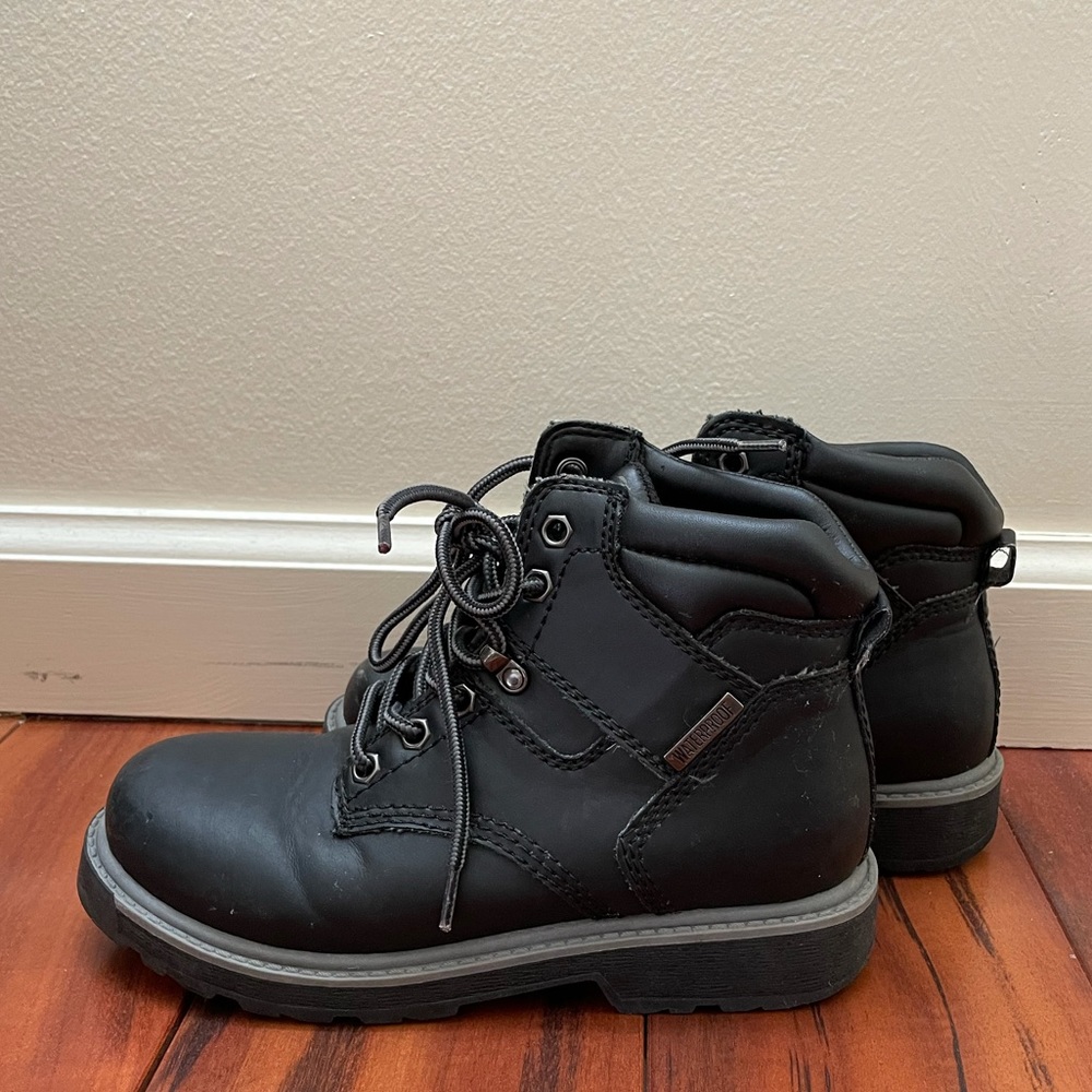Black boots